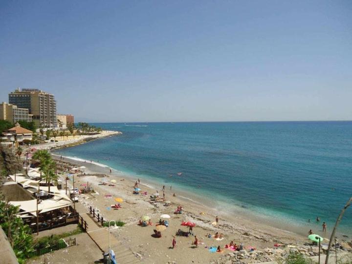 Sea Blue Apartment - Frente Al Mar Benalmádena Eksteriør bilde